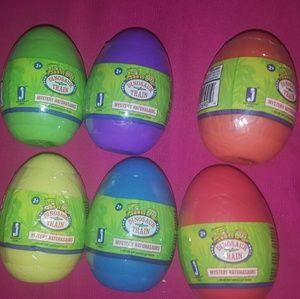 6 dinosaur train mystery hatchasaurs-NEW